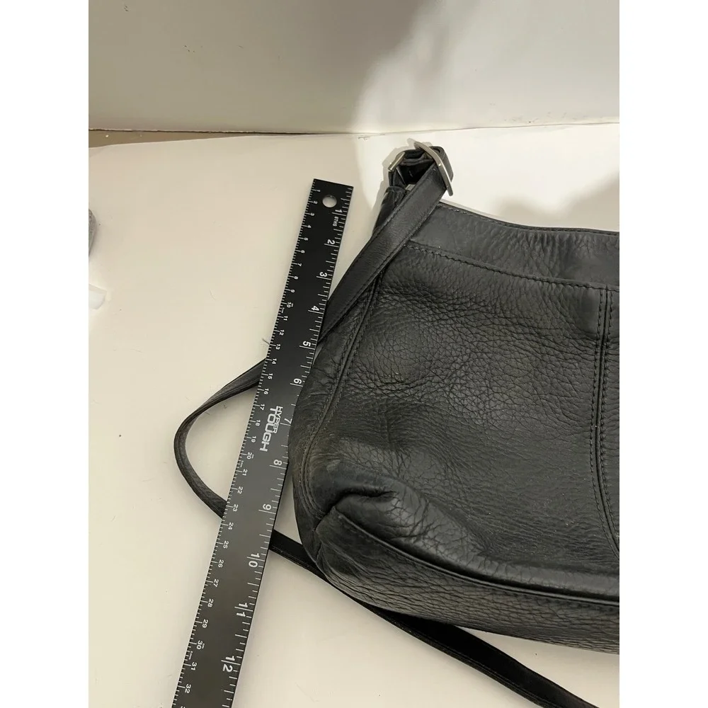 Coach Black Pebbled Leather Crossbody Bag Silver Hardware Vintage Messenger